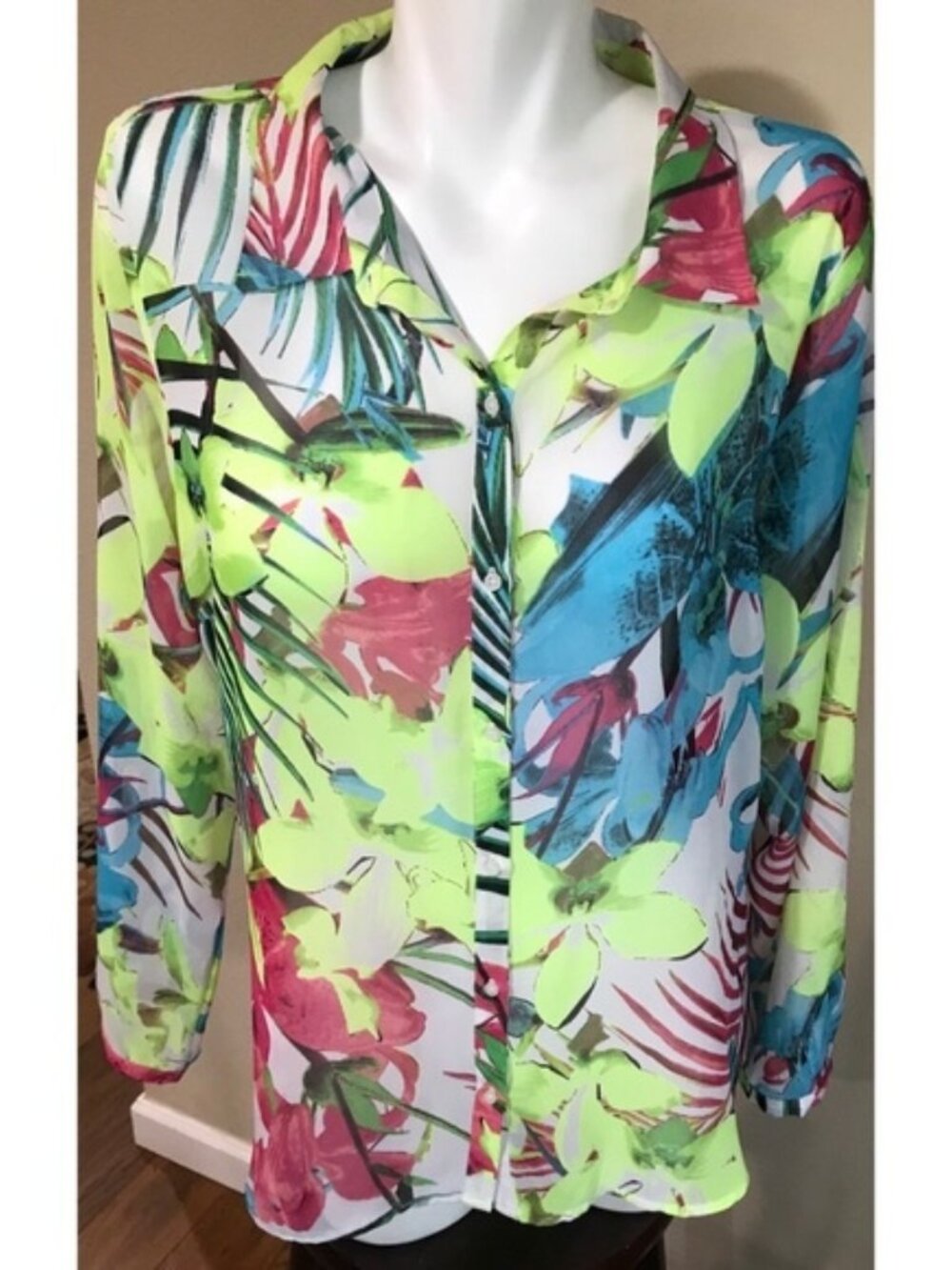 A.N.A. Floral Pastel Coastal Spring Semi-Sheer Button Blouse Size XL Lime Blues